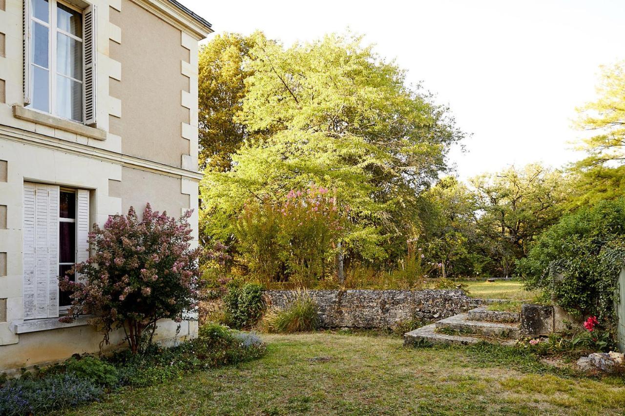 La Jagee Bed & Breakfast Cheillé Exterior photo